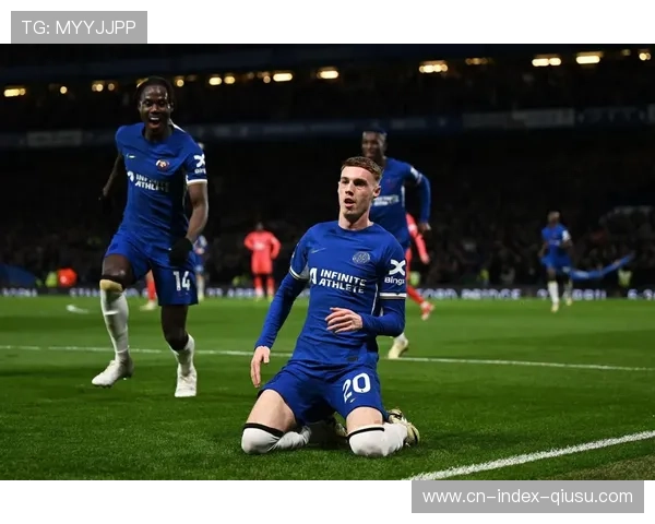 巴黎圣日耳曼主场五球击溃切尔西,克瓦拉茨赫利亚替补登场主宰比赛 巴黎圣日耳曼主场五球击溃切尔西,克瓦拉茨赫利亚替补登场主宰比赛